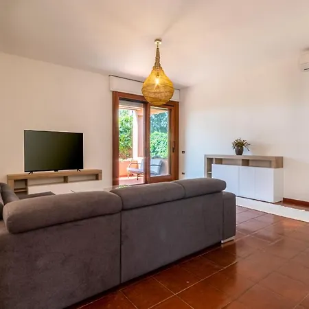 The Po-lo Indipendente Al Mare Tatil Evi